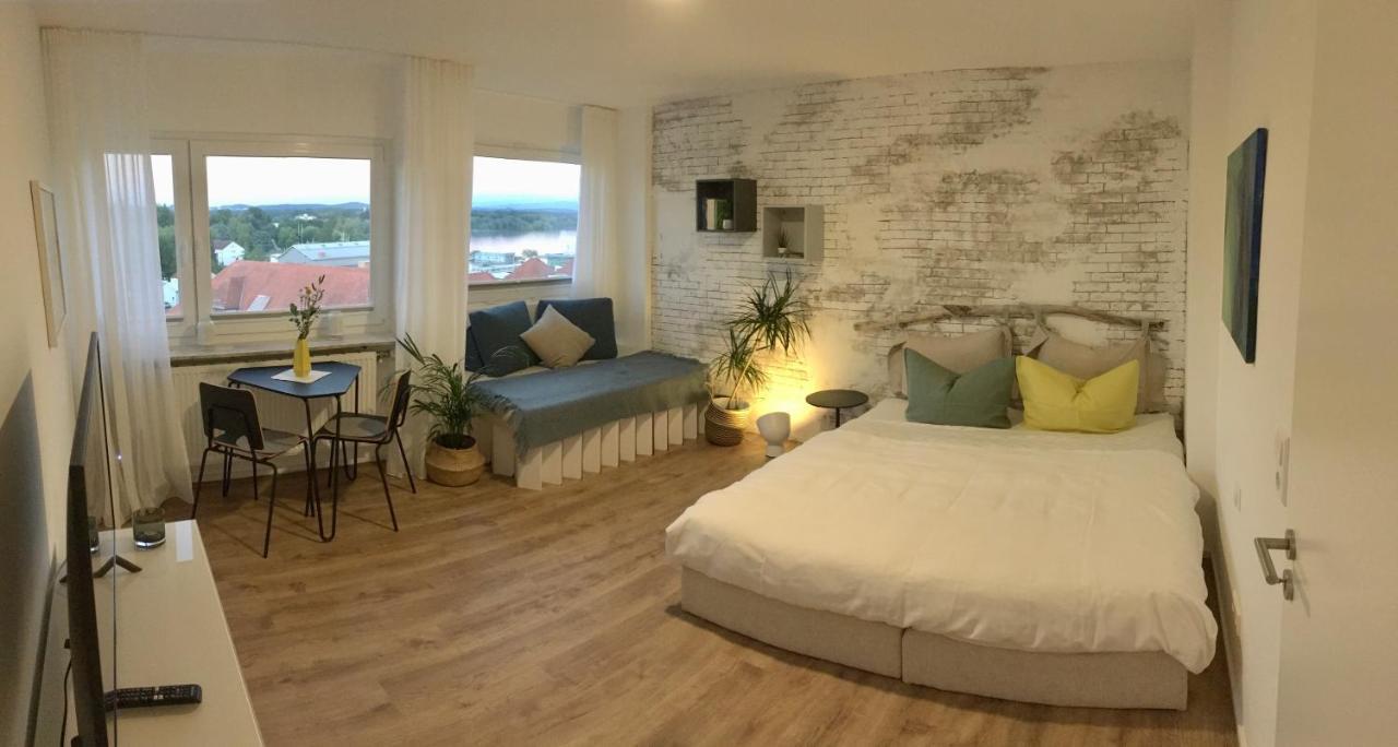Liebevoll renoviertes Apartment mit Panoramablick Friedrichshafen Extérieur photo