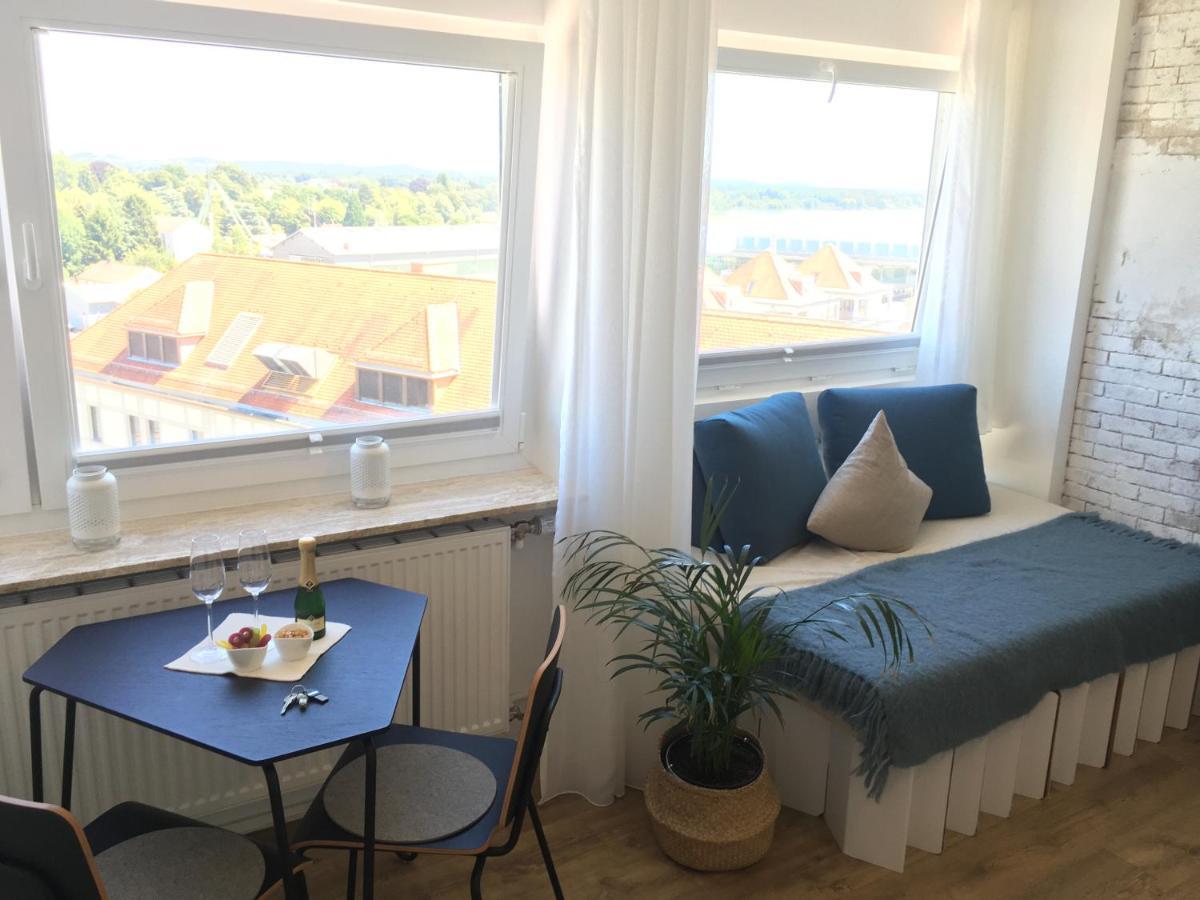 Liebevoll renoviertes Apartment mit Panoramablick Friedrichshafen Extérieur photo