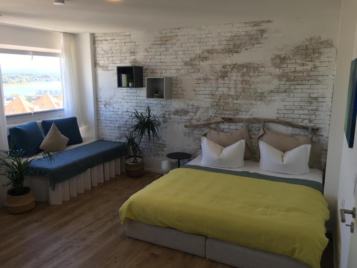 Liebevoll renoviertes Apartment mit Panoramablick Friedrichshafen Extérieur photo