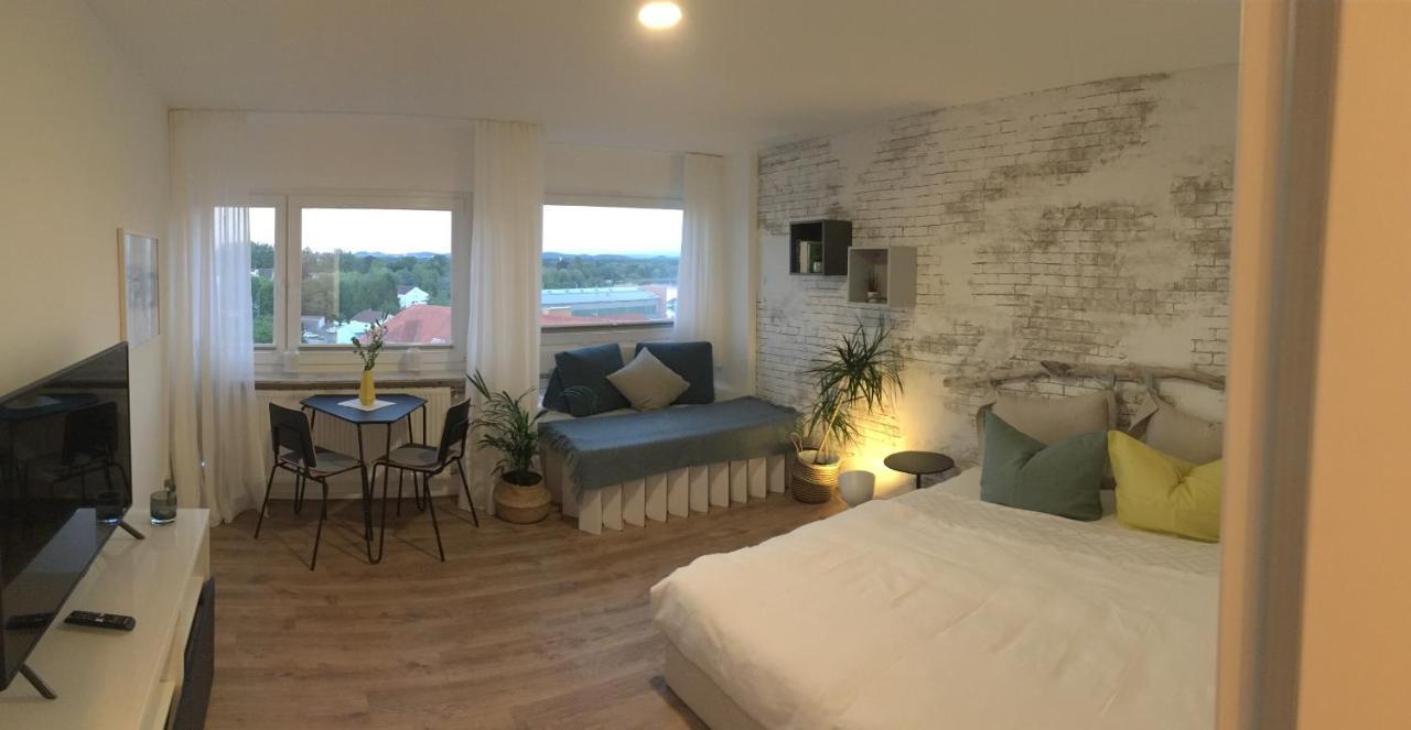 Liebevoll renoviertes Apartment mit Panoramablick Friedrichshafen Extérieur photo