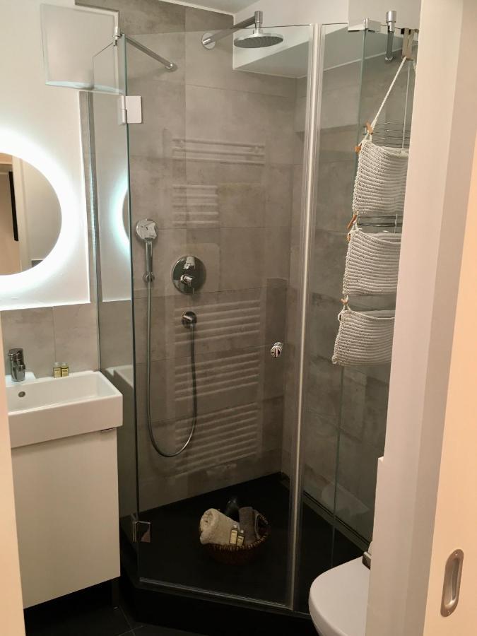Liebevoll renoviertes Apartment mit Panoramablick Friedrichshafen Extérieur photo